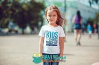 女童T恤真人展示第三版PSD模板Kids t-shirt mock-up vol 3